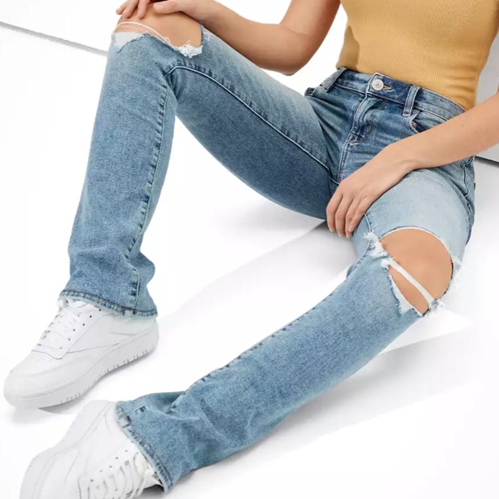 Women’s American eagle jeans
